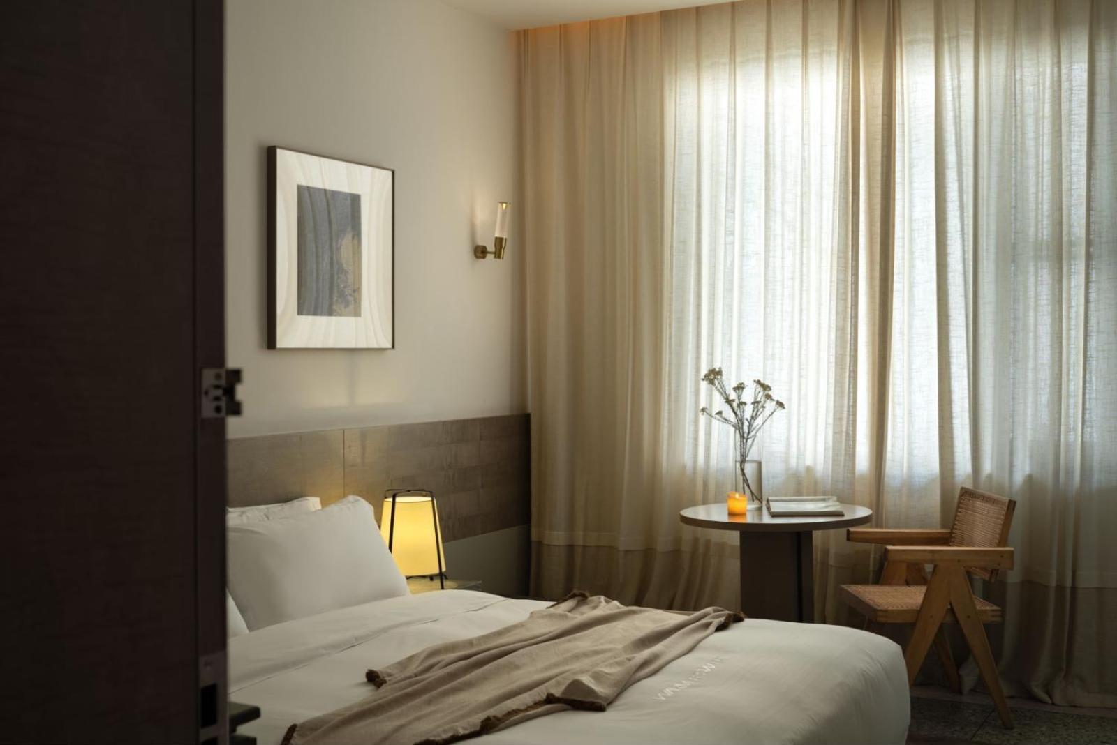 Wezo Hotel Kuanzhai Alley Chengdu-Breakfast Till 12Noon-Lv City Guide Recommended Hotel Exteriör bild