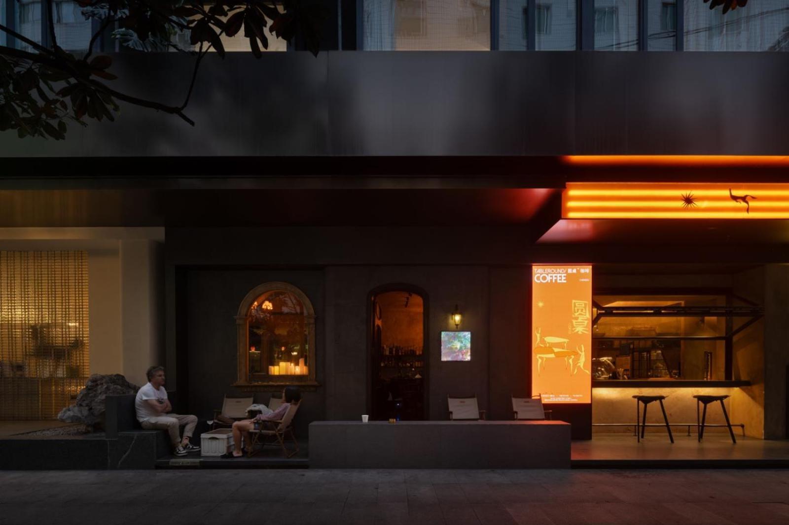 Wezo Hotel Kuanzhai Alley Chengdu-Breakfast Till 12Noon-Lv City Guide Recommended Hotel Exteriör bild